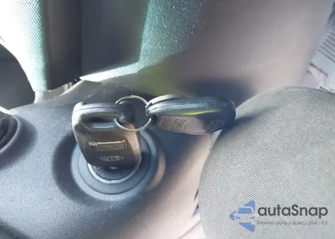 2011 Kia Soul + z USA, uszkodzony, nr VIN KNDJT2A29B7285718